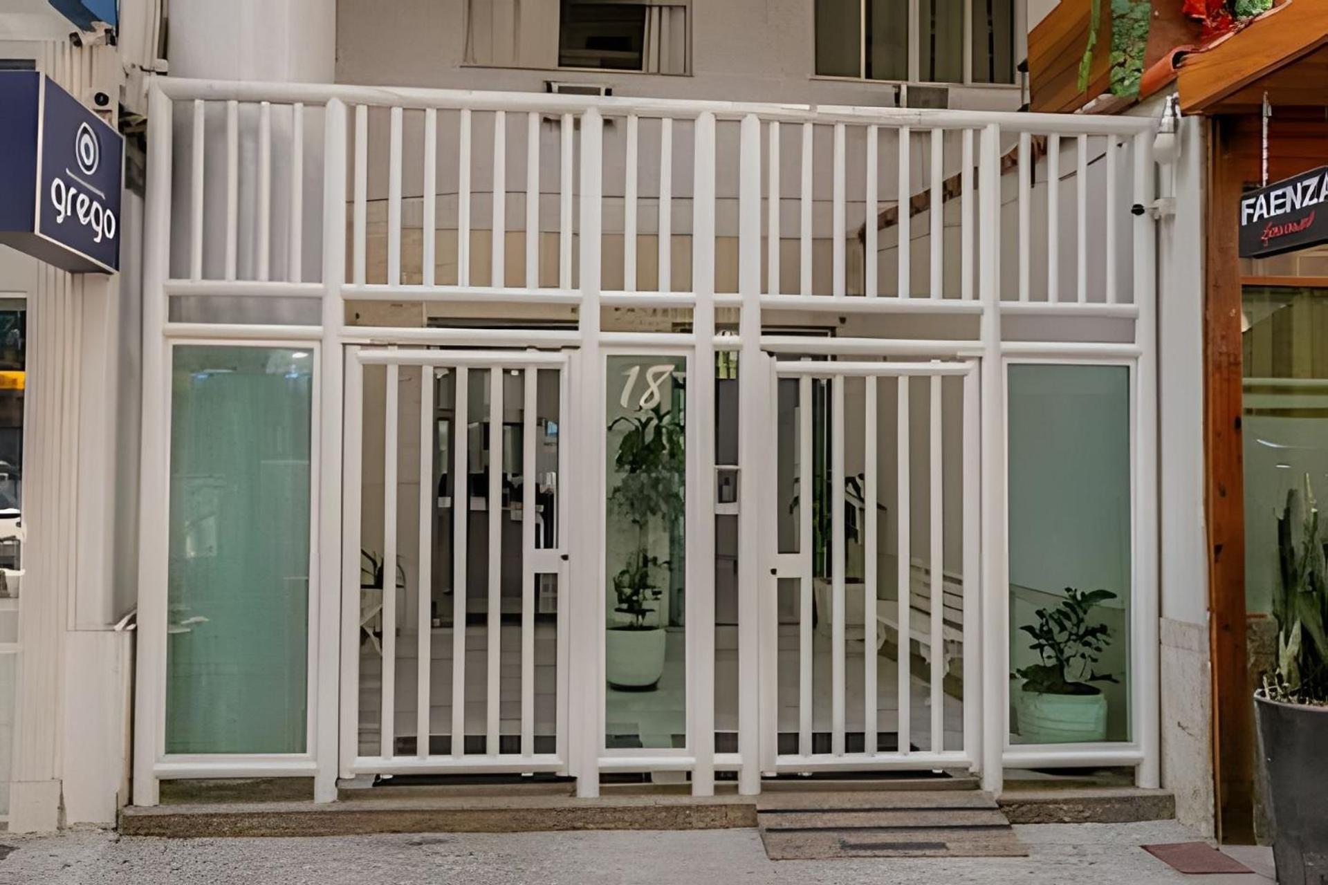 Pé Na Areia Copacabana Apartamento